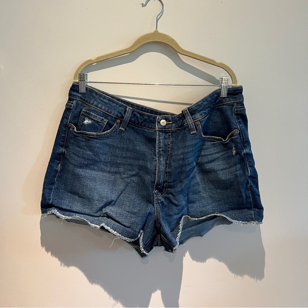 Old Navy High Rise OG Straight Jean Shorts